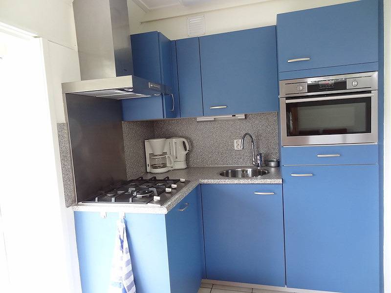Vakantiefriesland — Bungalow Lauwersmeer naast een ruime jachthaven in Oostmahorn, Dongeradeel