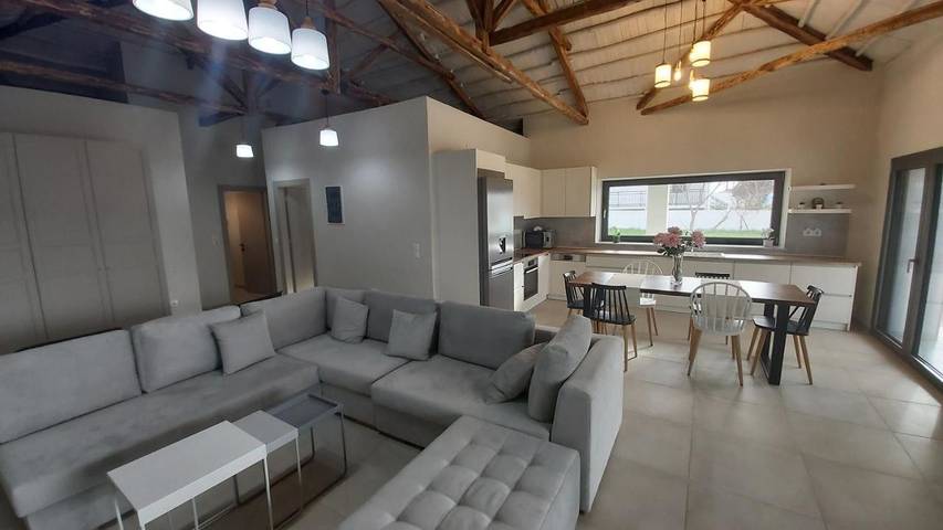Villa für 6 Personen, mit Ausblick und Garten - 1