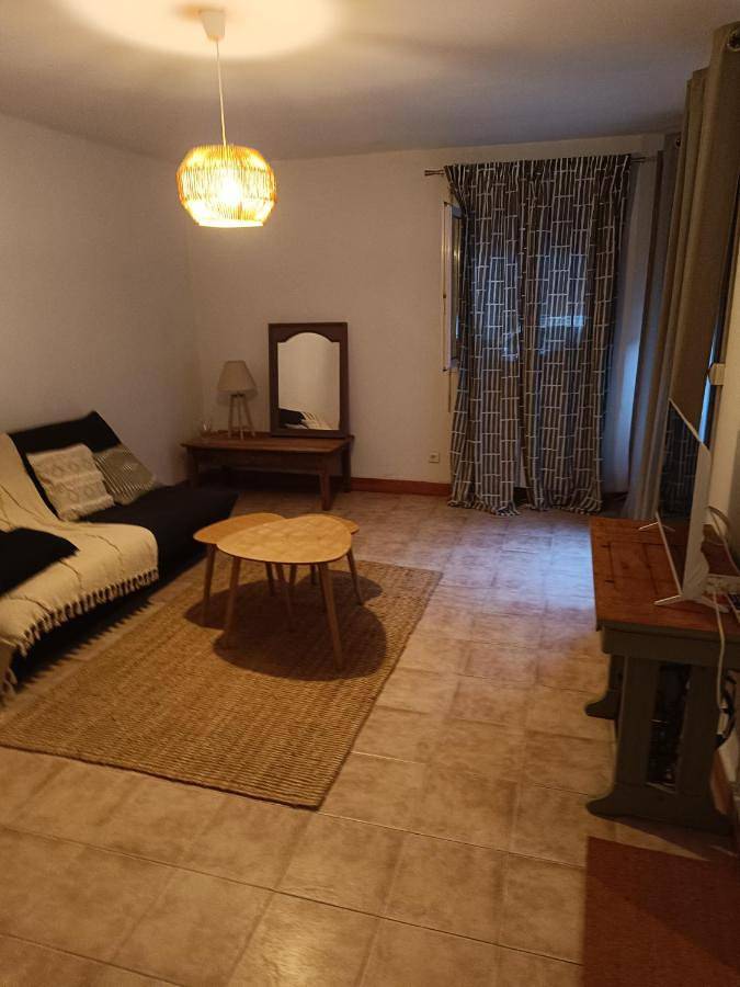 Appartement entier, Les grillons in Bagnols-sur-Cèze, Région de Nîmes