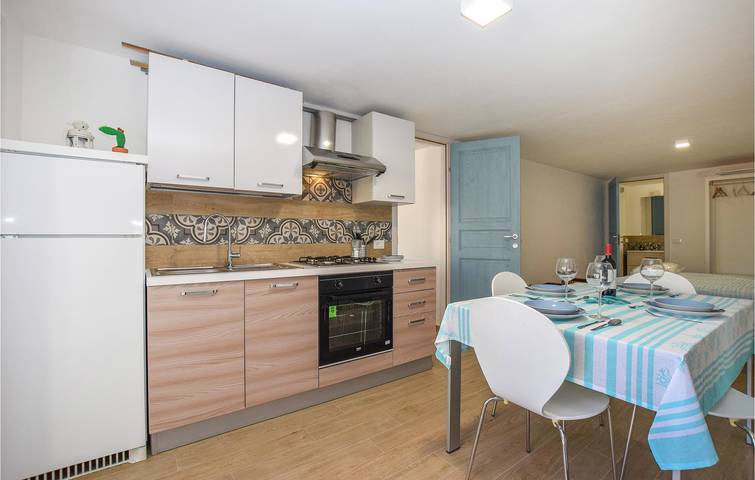 Appartamento di 155 m² con piscina e parcheggio: Santa Maria del Focallo in Santa Maria del Focallo, Ispica