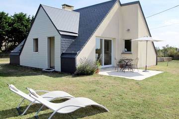 Gîte pour 4 personnes, avec jardin, animaux acceptés à Anneville-sur-Mer