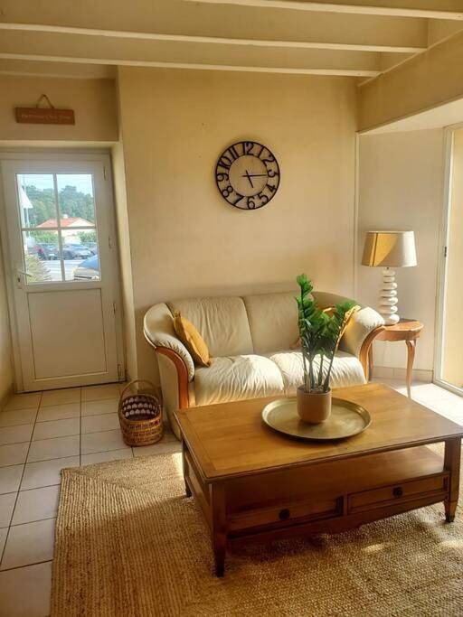 Location de vacances pour 6 personnes, avec jardin dans Le Puy-Saint-Bonnet - 3