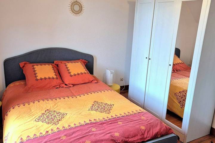 Location de vacances pour 13 personnes, avec jardin à Longueville - 3