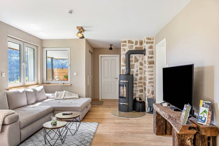 Ferienwohnung für 4 Personen, mit Whirlpool und Garten in Hessisches Bergland