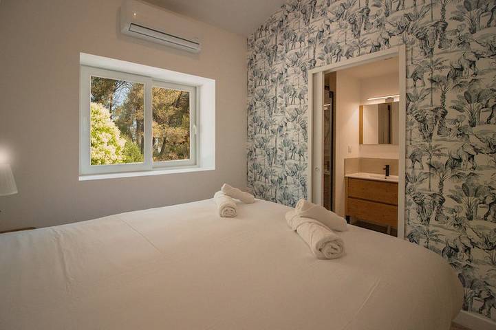Renovated villa with swimming pool–Aix/Marseille in Bouc-Bel-Air, Mediterranean Coast (France)