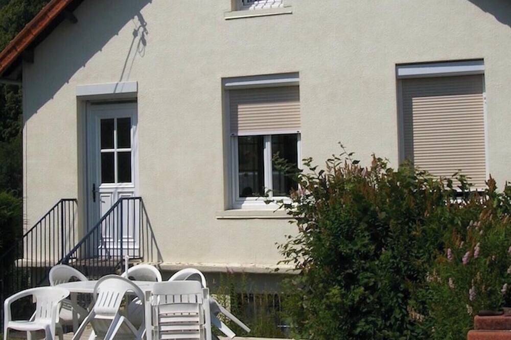 Casa tranquila entre La Bourboule y Le Mont-Dore in Murat-le-Quaire, Parque Natural Regional Volcans d'Auvergne
