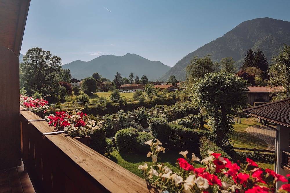 Appartement entier, Fewo 16 (Rottach.Apartments) Holiday apartment on Lake Tegernsee in Rottach-Egern, Alpes bavaroises