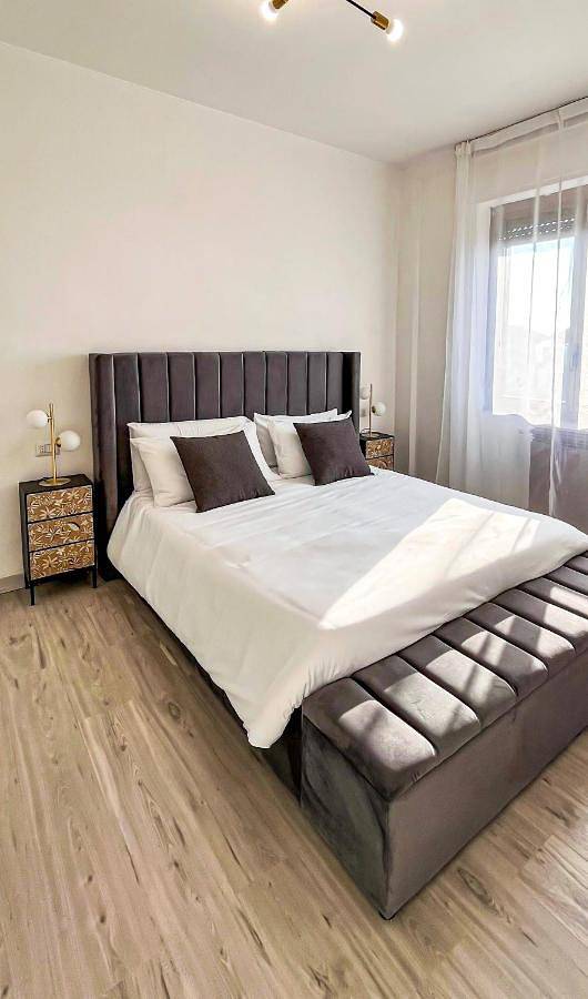 B&b per 3 persone, con Balcone e Terrazza nonché Panorama a San Donato Milanese