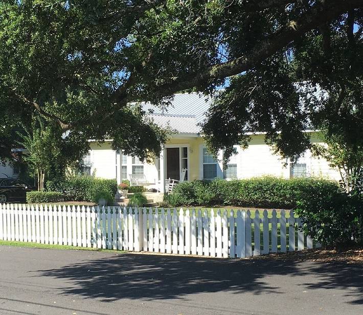 Vacation rental for 6 people, with yard in Ocean Springs