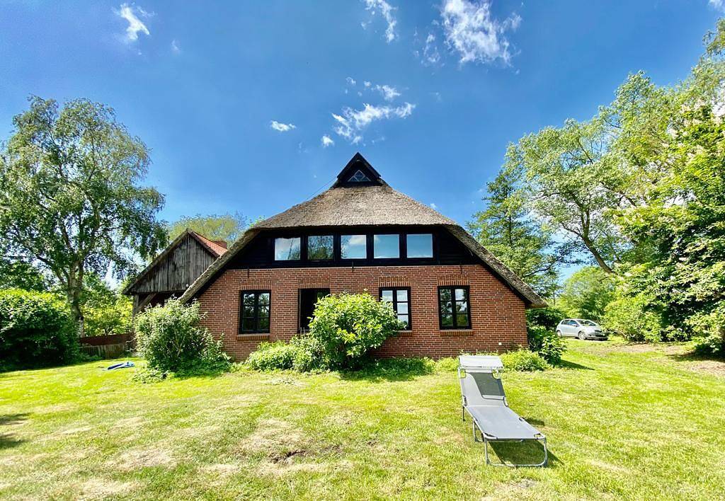 Bauernhaus Sehestedt mit Sauna und  großzügigem Garten in Jade, Wesermarsch