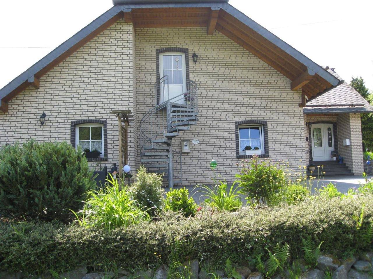 Ganze Wohnung, Studio in Kelberg, Vulkaneifel