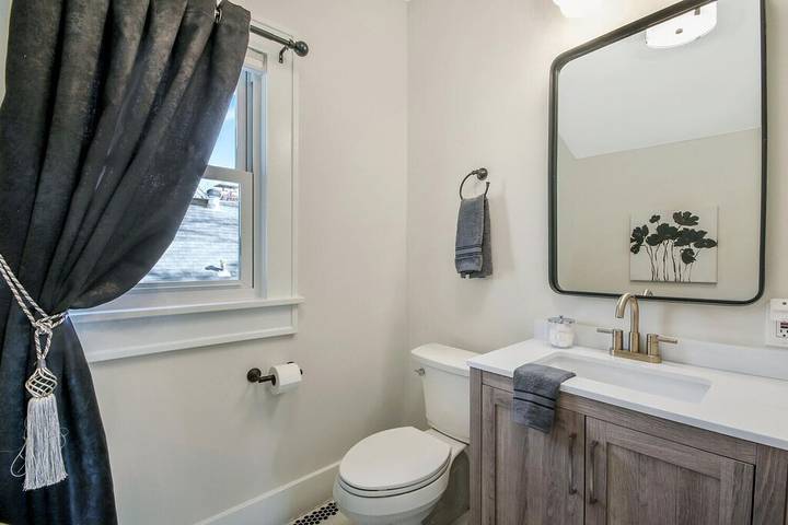 Vacation rental for 10 people, with balcony and yard in Wichita