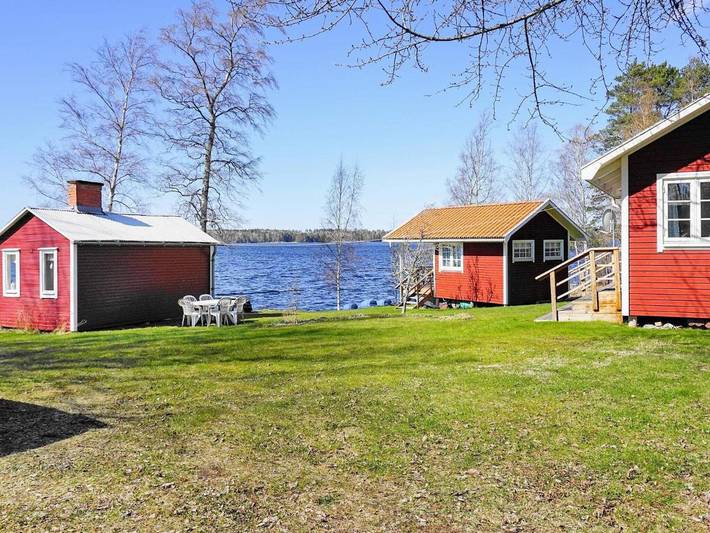 Ferienhaus für 6 Personen, mit Terrasse in Gullspang