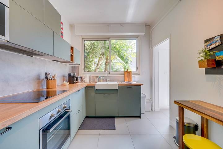 Location de vacances pour 8 personnes, avec piscine ainsi que jardin et terrasse à Bordeaux - 3