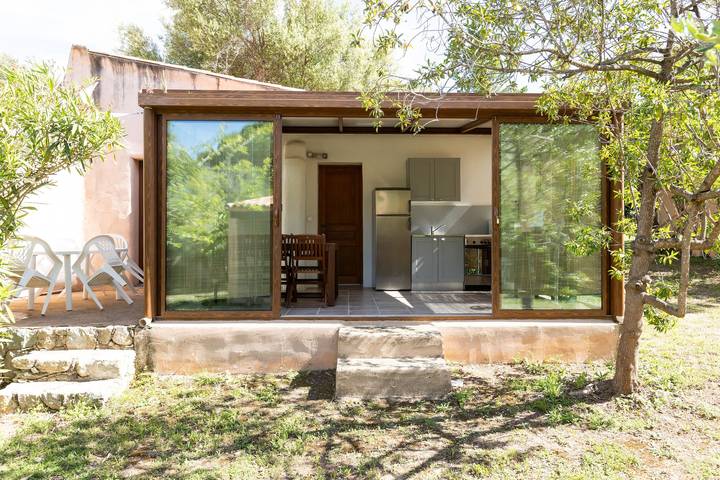 Location de vacances pour 5 personnes, avec bassin pour enfant ainsi que sauna et jardin à Palasca