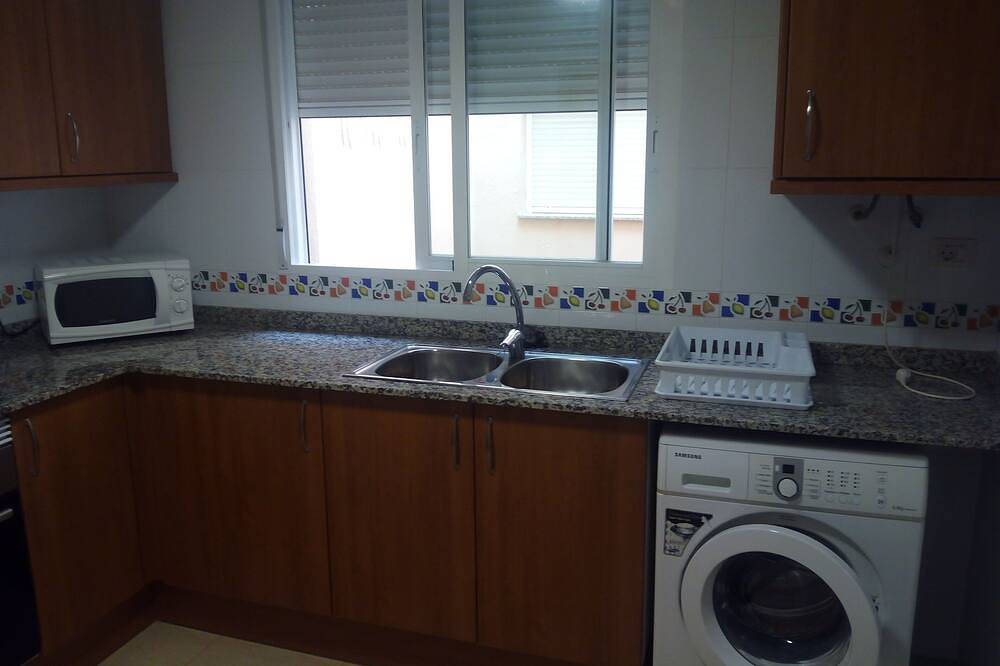 Entire apartment, Apartment Playa de Moncofa, Pool and Garage in Moncofa, Costa del Azahar