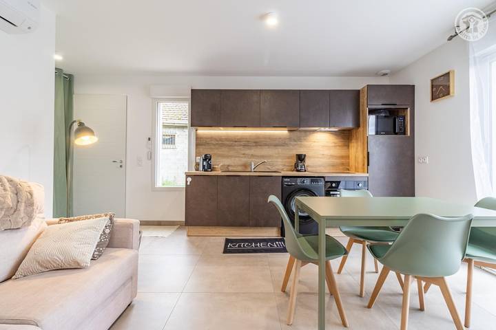 Gîte pour 4 personnes, avec jardin dans Lac du Bourget - 4