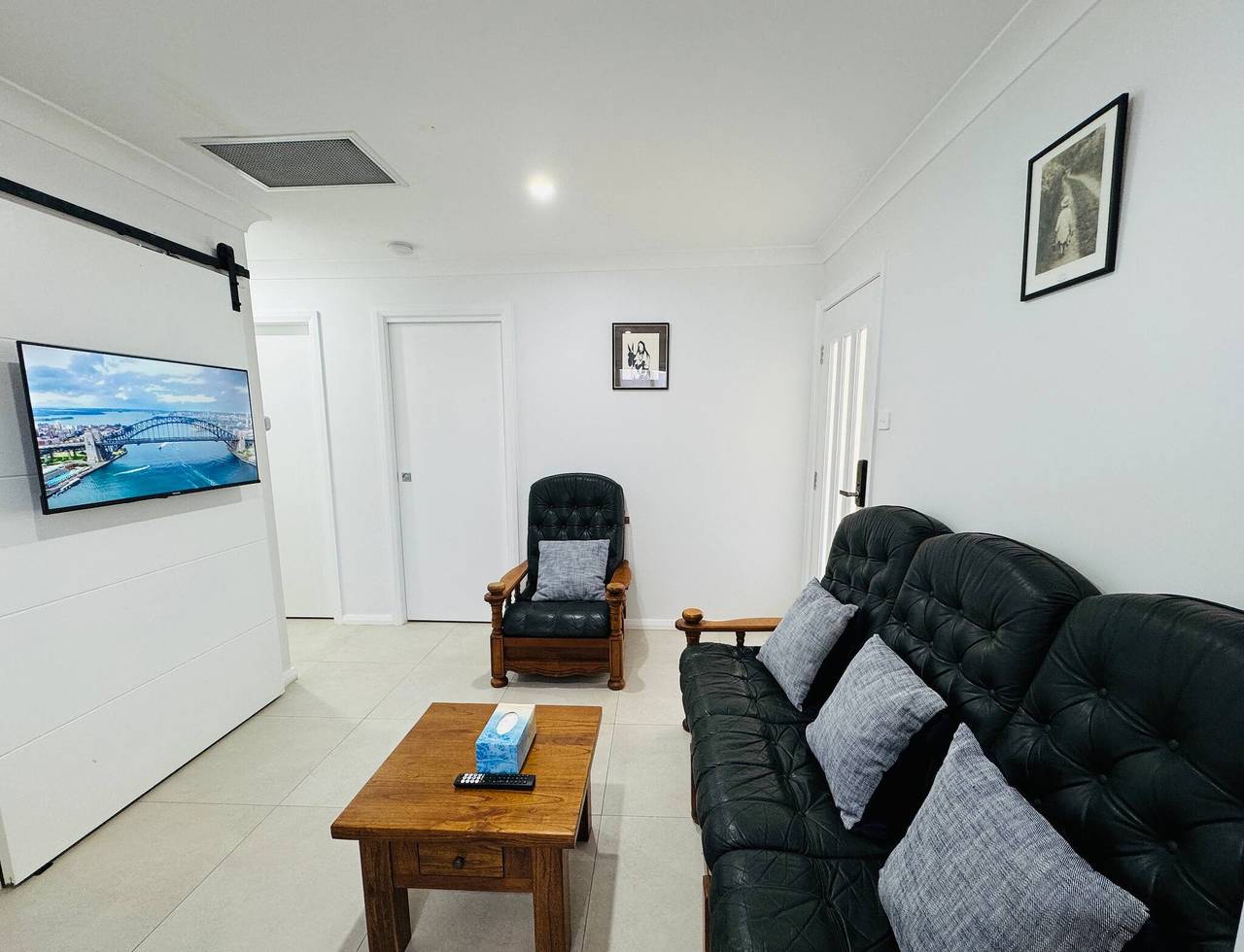 Brandneues Zuhause mit Klimaanlage zum Bleiben in Sydney in Sydney, New South Wales