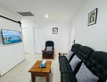 Holiday Home for 6 People in Sydney, New South Wales, Photo 1