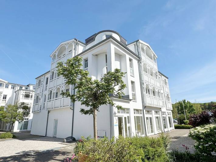Ferienwohnung für 2 Personen, mit Balkon und Whirlpool, mit Haustier in Sellin