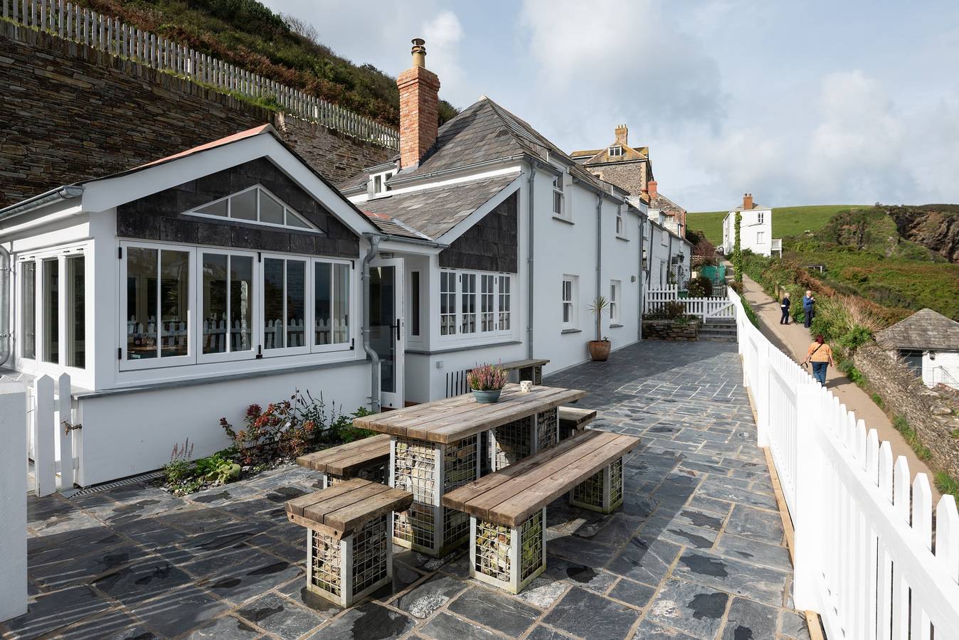 White House Cottage in Port Isaac, Pentire Point - Widemouth