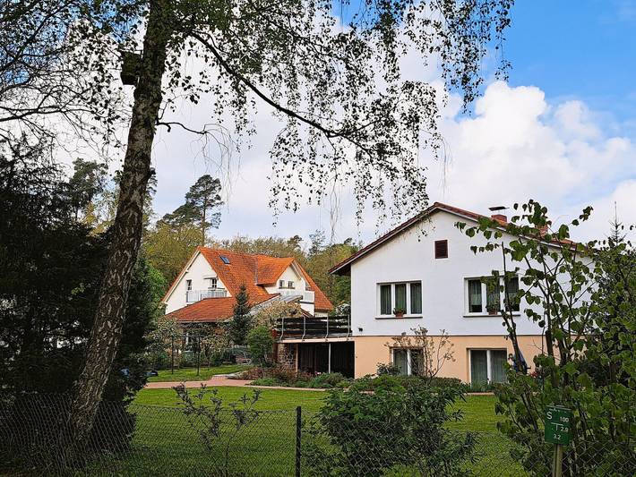 Ferienwohnung für 2 Personen, mit Balkon und Garten in Waren (Müritz)