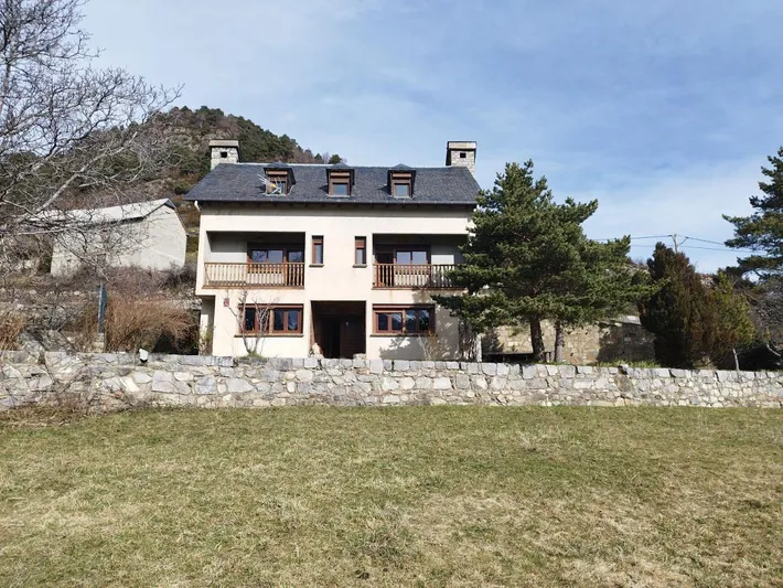 Casa rural para 8 personas, con vistas y jardín - 1