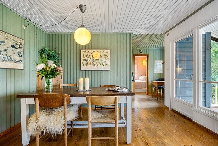Authentisches schwedisches Ferienhaus bei der Asnæs-Plantage in Asnæs, Nordwestseeland