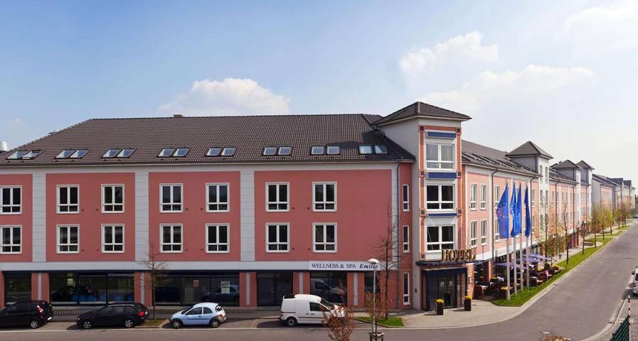 Hotel für 3 Personen, mit Terrasse in Blankenfelde-Mahlow - 2