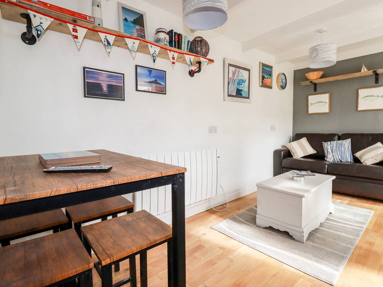 The Moonbeach Cabin in Gorran Haven, Cornwall