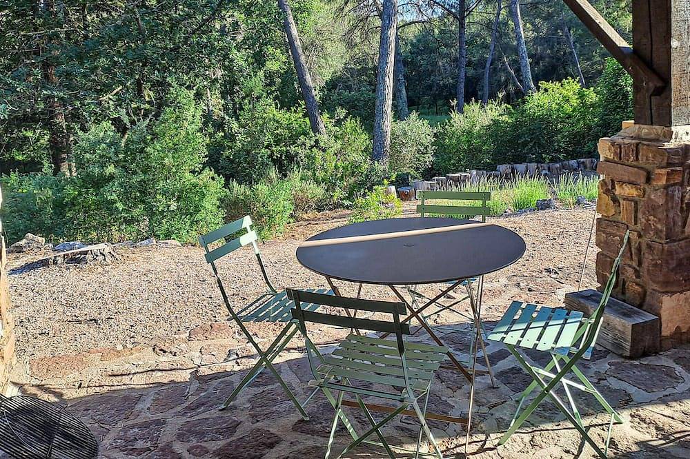 2 bedroom cozy home in La Bouverie in Roquebrune-sur-Argens, Mediterranean Coast (France)