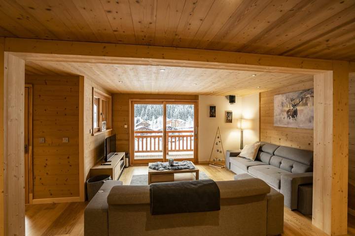 Hütte für 9 Personen, mit Garten und Terrasse in Châtel