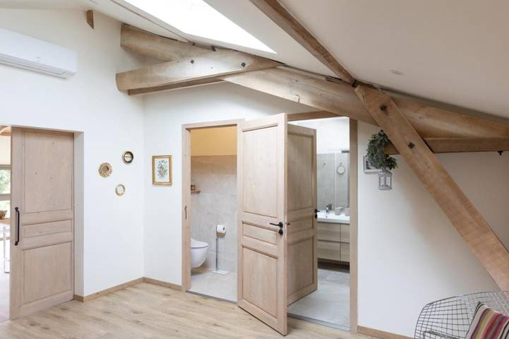 Gîte pour 2 personnes, avec vue ainsi que jardin et piscine à Sames - 3