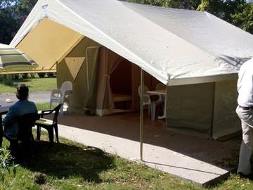 Camping pour 4 Personnes dans Celles-sur-Plaine, Vosges, Photo 4