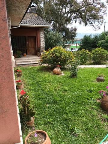 Cottage pour 2 personnes, avec balcon ainsi que jacuzzi et jardin à Lousã