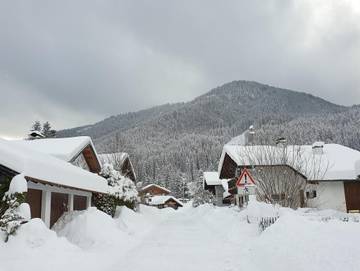 Ferienwohnung für 9 Personen in Unterammergau, Bayerische Alpen, Bild 3