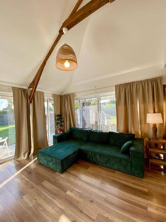 Location de vacances pour 2 personnes, avec terrasse et jardin dans Pont-sur-Seine - 4