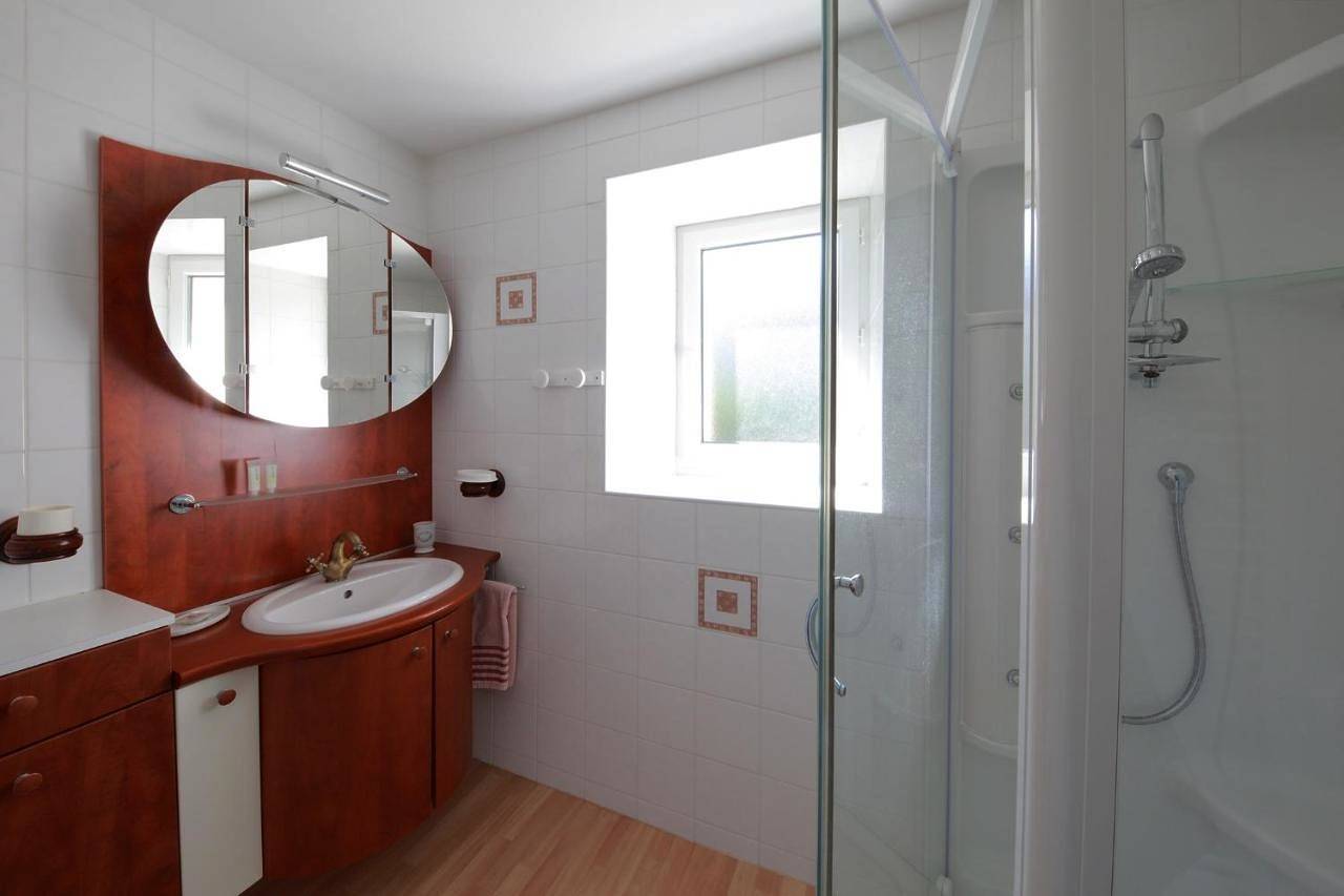 Appartement entier, Gîte La Loge des Fées in Latillé, Vienne (France)