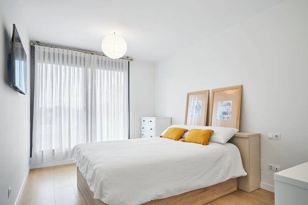 Entire apartment, Piso moderno en la costa Cántabra in Santa Cruz de Bezana, Cantabrian Coast