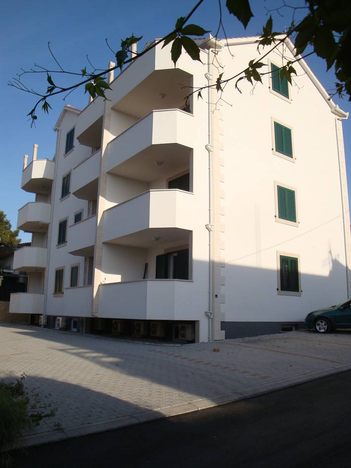 Appartamento intero, Appartamento di due stanze con balcone e vista mare San Pietro di Brazza - Supetar, Brazza - Brač -a in San Pietro di Brazza, Brac