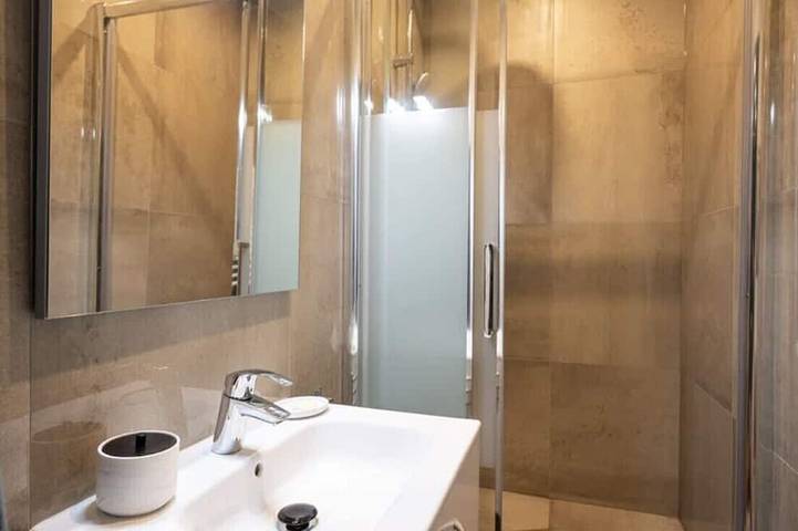 Gîte pour 3 personnes, avec jacuzzi à Neuilly-sur-Seine - 4