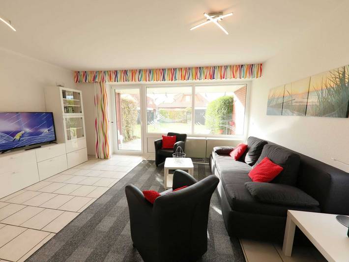 Ferienwohnung für 3 Personen, mit Terrasse und Garten in Schillig