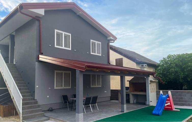 Ferienhaus für 4 Personen, mit Pool und Garten in Privlaka - 3