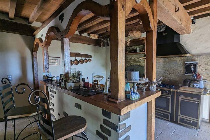 Gîte pour 8 personnes, avec jardin à Gan - 3