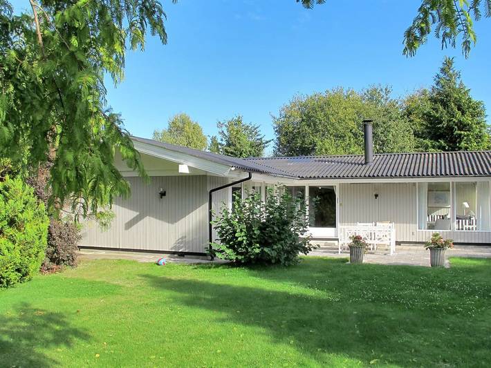 Ferienhaus für 6 Personen, mit Terrasse an der Kattegat Küste