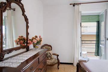 Villa per 6 Persone in Alassio, Alpi Liguri, Foto 3