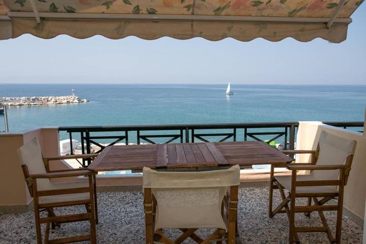 Appartement de vacances pour 5 personnes, avec Balcon et Terrasse ainsi que Jardin et Vue