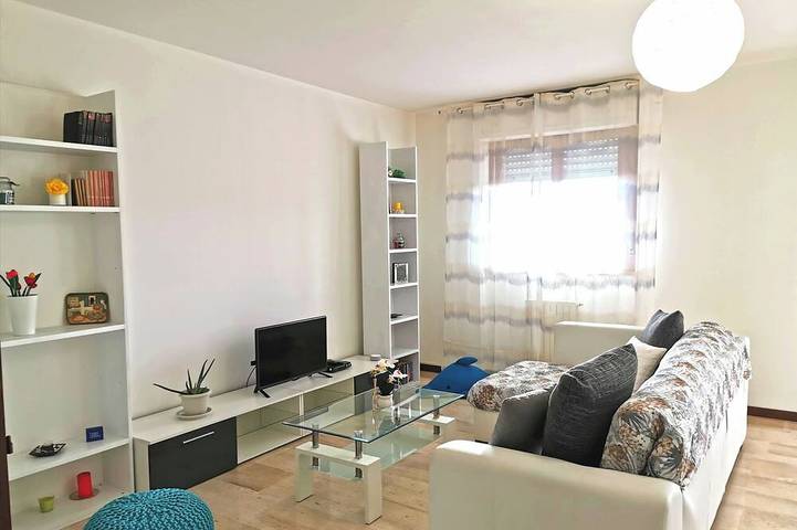 Location de vacances pour 2 personnes, avec balcon, animaux acceptés à Milan
