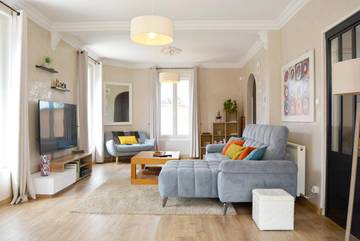 Gîte pour 6 personnes, avec vue et jardin à Morancez