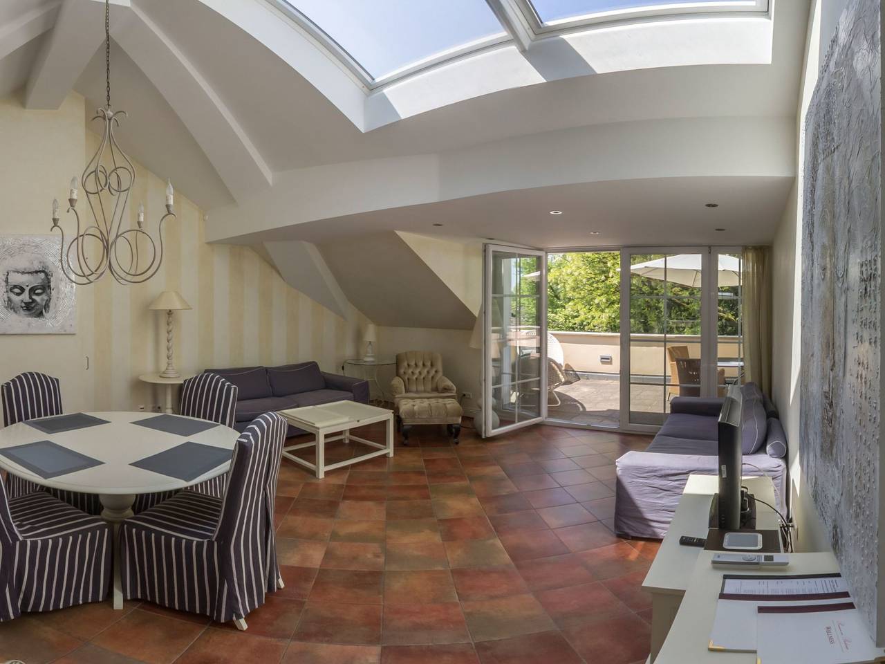 Ganze Wohnung, La Mansarda in Kressbronn am Bodensee, Region Bodensee-Oberschwaben